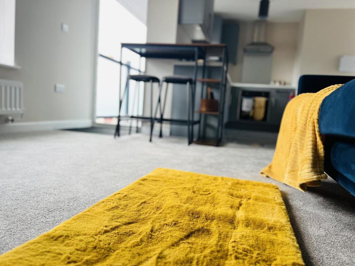 Brand New 1 Bed Apartment, 5Min Walk To Racing & Main Strip, With Electric Parking Bay & Terrace Long Stay Work Contractor Leisure - Citrine Newmarket  Kültér fotó